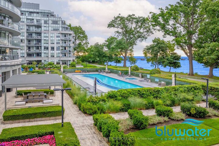 Property Photo:  3500 Lakeshore Road W 122C  ON L6L 0B4 