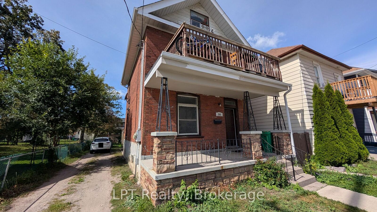 Property Photo: 265 Bethune Street ON K9J 3L5