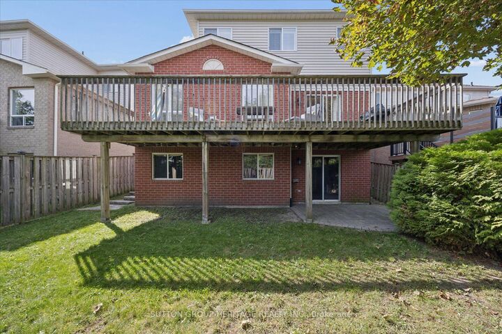 Property Photo:  83 Calwell Drive  ON L9L 1T7 
