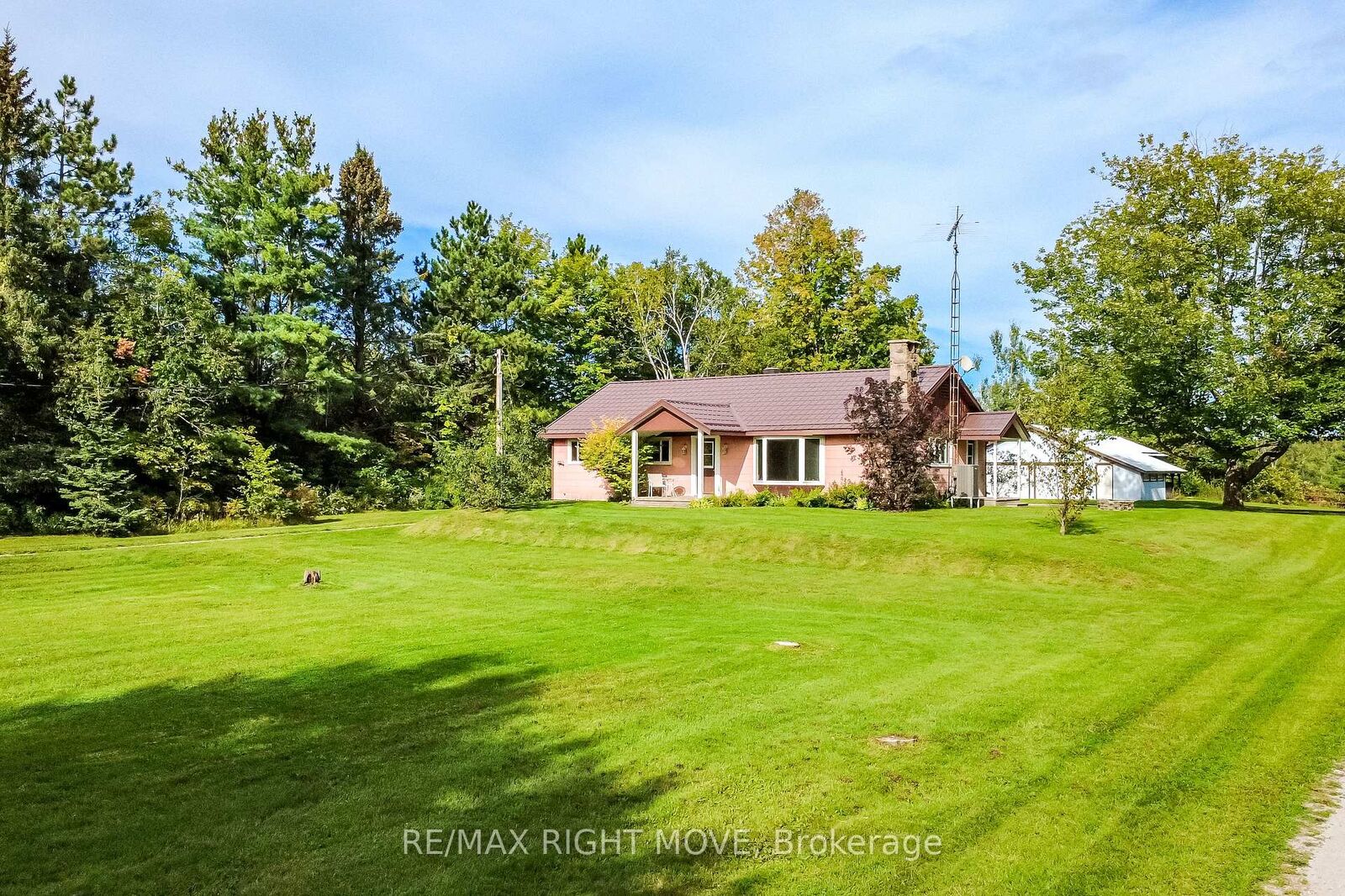 Property Photo:  574 Lake Dalrymple Road  ON L0K 1W0 