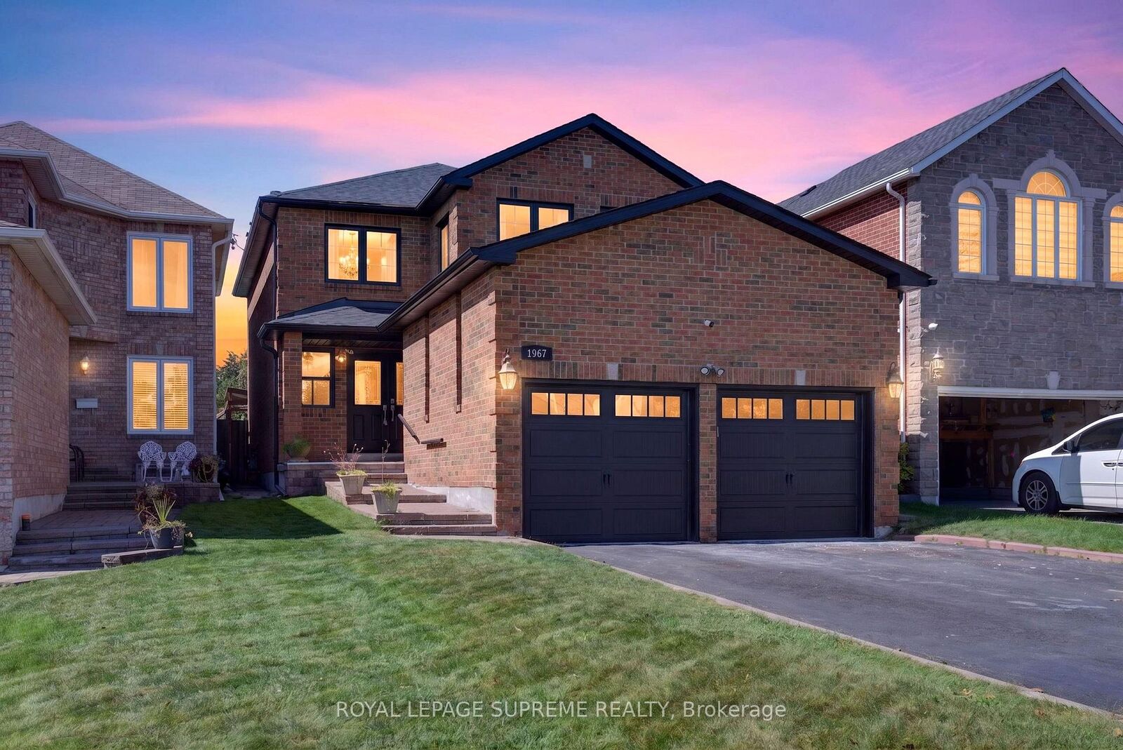 Property Photo:  1967 Parkside Drive  ON L1V 3N6 