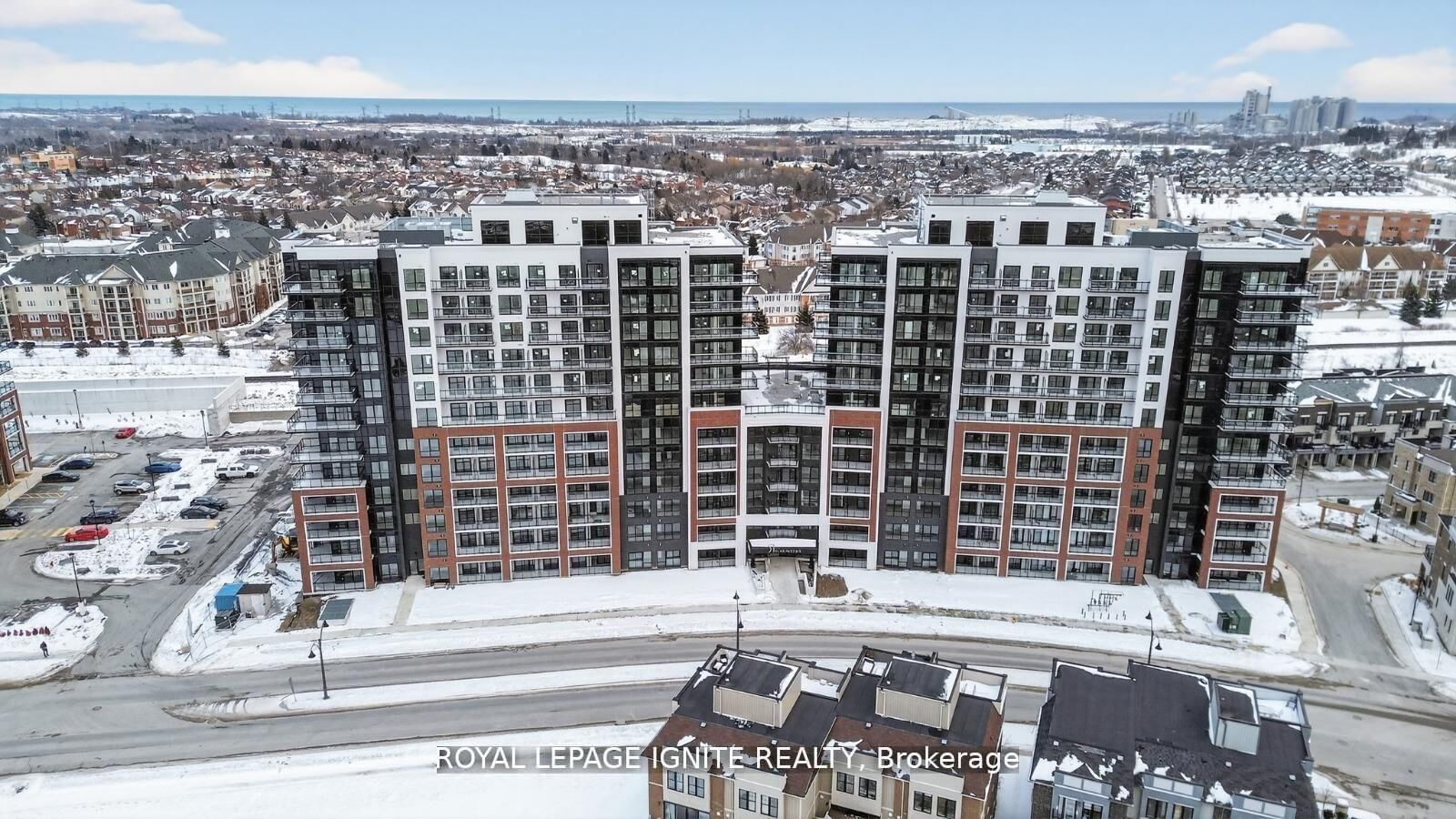 Property Photo:  51 Clarington Boulevard 1124  ON L1C 7J8 
