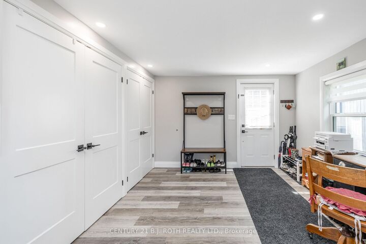 Property Photo:  528 First Avenue  ON L0K 1R0 