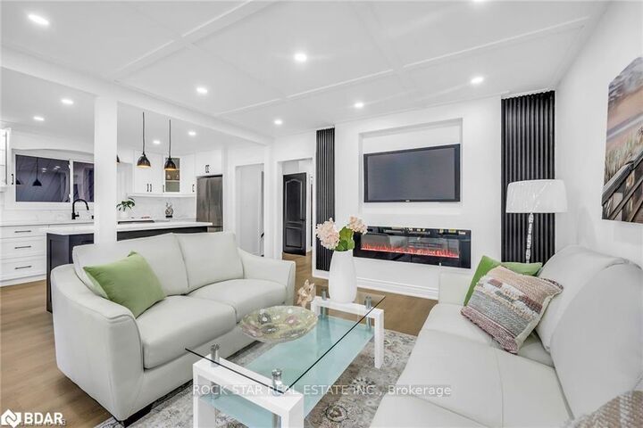 Property Photo: 170 Terrace Drive Upper ON L9A 2Z1