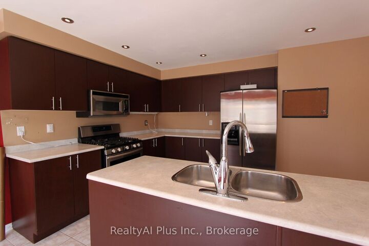 Property Photo:  160 St Joan Of Arc Avenue  ON L6A 3B8 