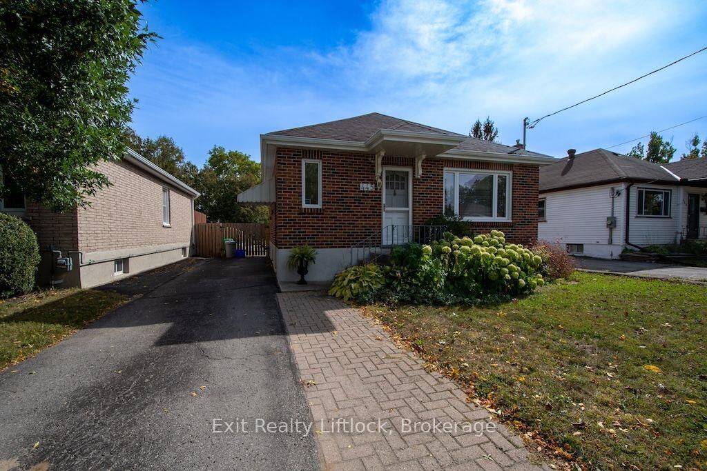 Property Photo:  445 Arndon Avenue  ON K9J 4A7 