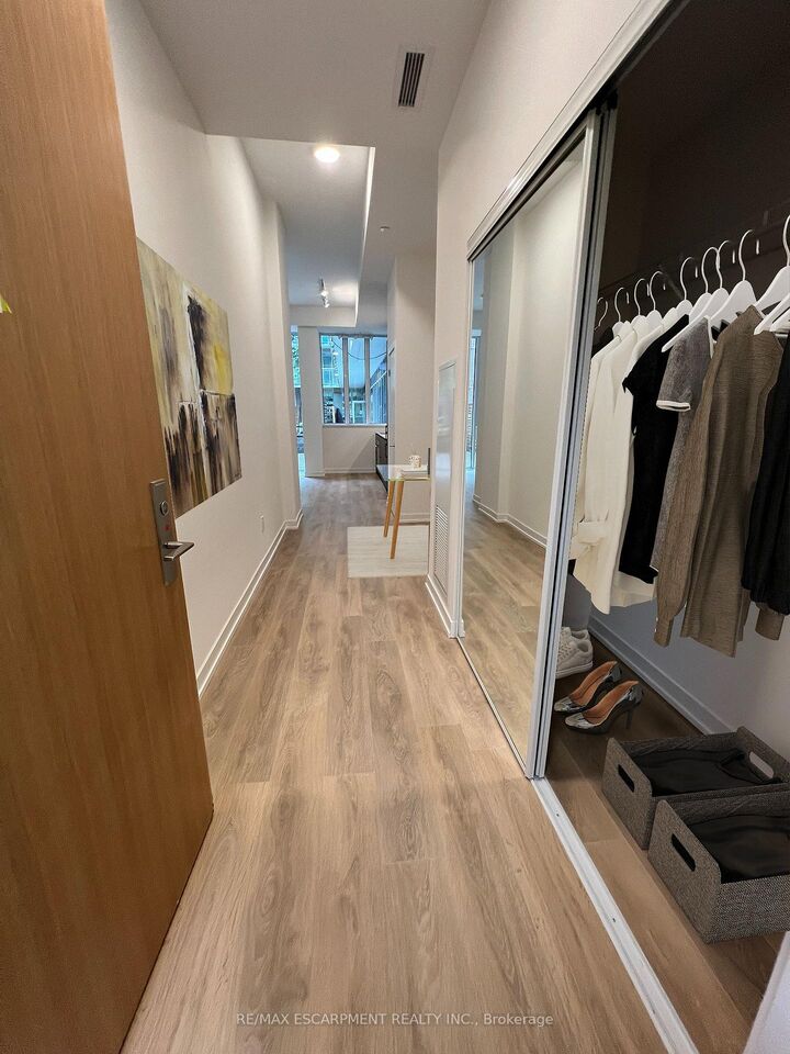 Property Photo:  150 Logan Avenue 115  ON M4M 0E4 