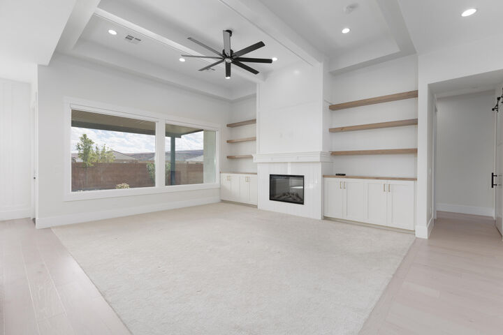 Property Photo:  323 S Water Course Dr  UT 84780 