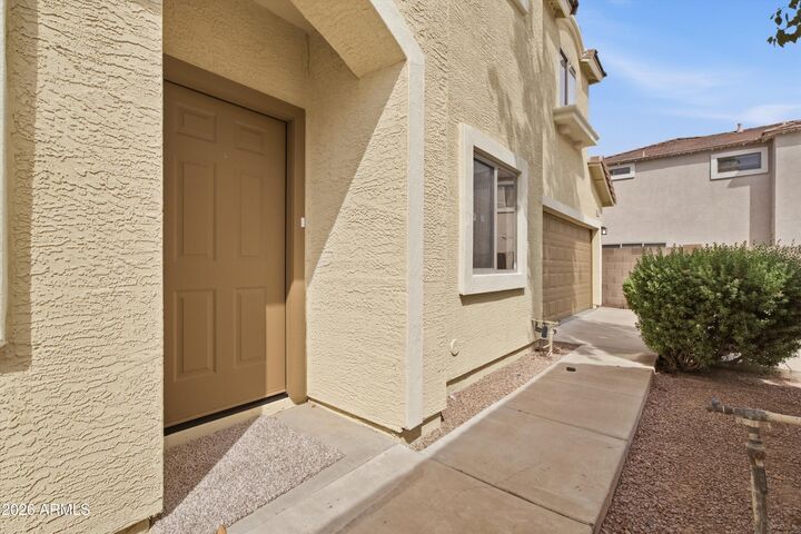 Property Photo:  1575 E Baylor Lane B  AZ 85296 