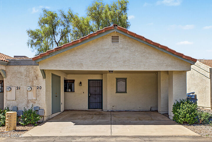Property Photo:  1500 N Sunview Parkway 20  AZ 85234 