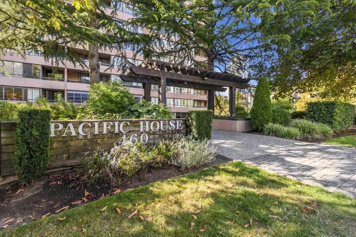 Property Photo:  460 Westview Street 307  BC V3K 6C9 