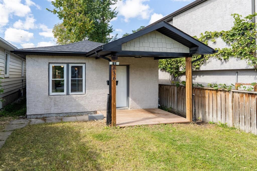 Property Photo: 636 Goulding Street MB R3G 2S2