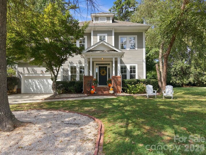 Property Photo:  16101 Kelly Park Circle  NC 28078 