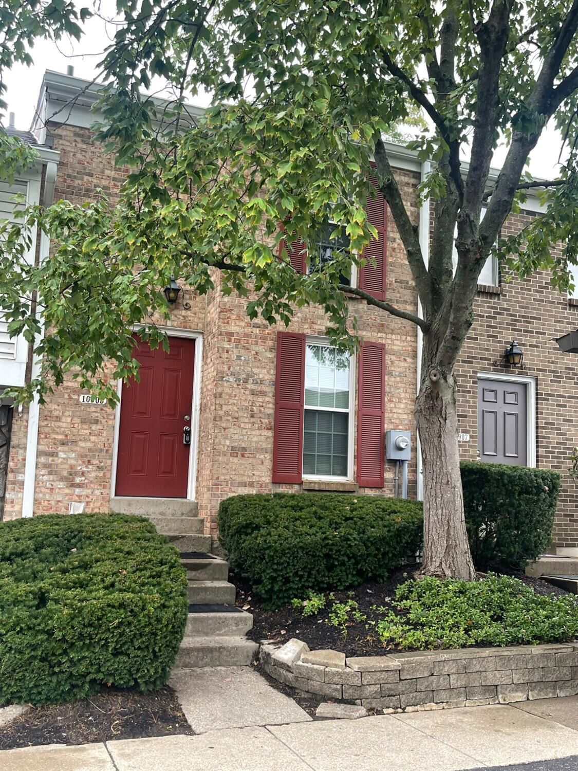 Property Photo:  10905 Barrington Court  OH 45242 