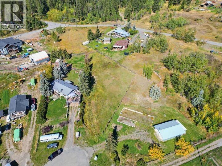 Property Photo:  2595 Holbrook Place  BC V0E 3E1 