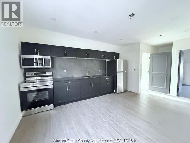 Property Photo:  691 Ouellette 201  ON N9A 4J4 