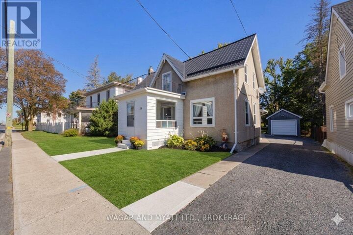 Property Photo:  205 Centre Street North  ON K7R 1N7 