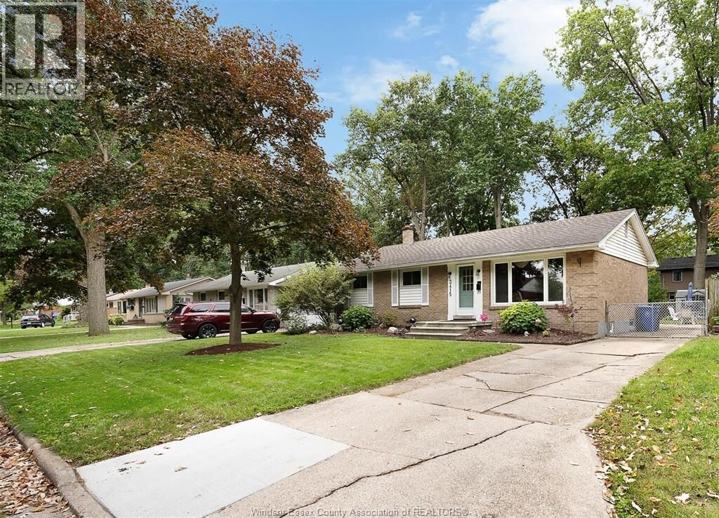 Property Photo:  3415 Randolph  ON N9E 3E9 