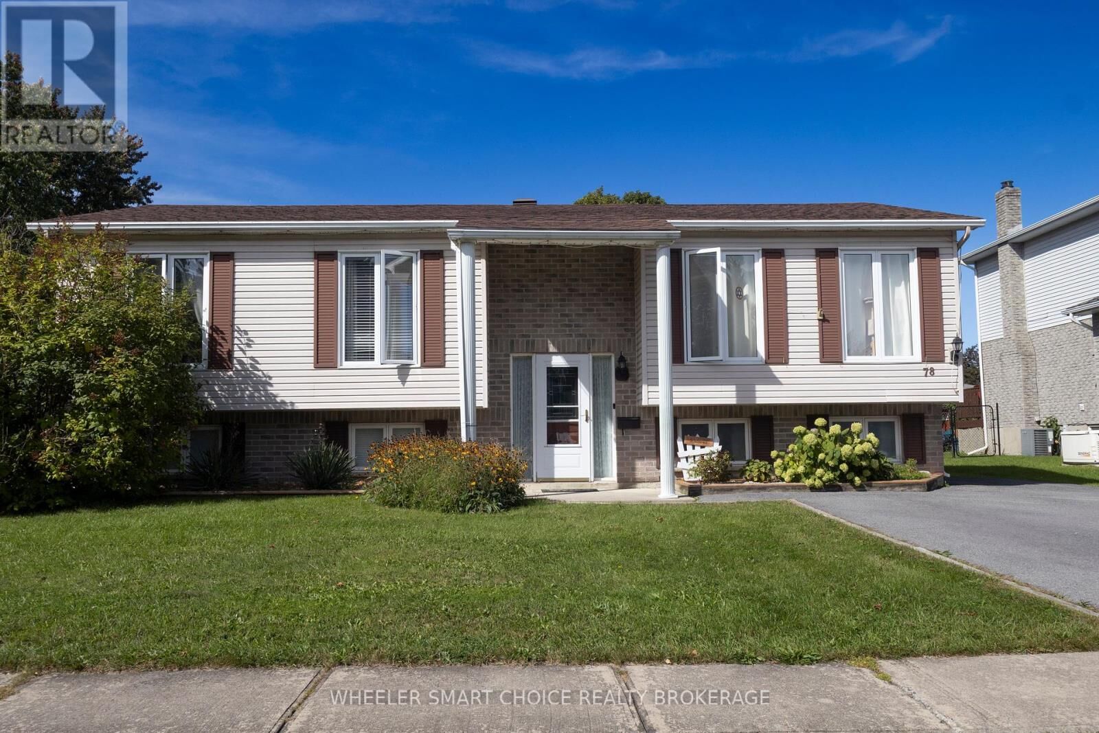 Property Photo:  78 Maple Street  ON K0C 1M0 