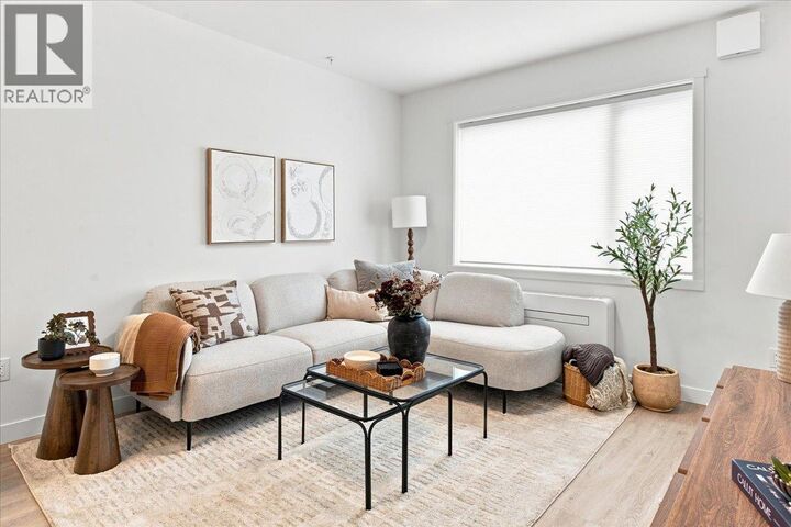 Property Photo:  1655 Aberdeen Drive 206  BC V1S 0C6 