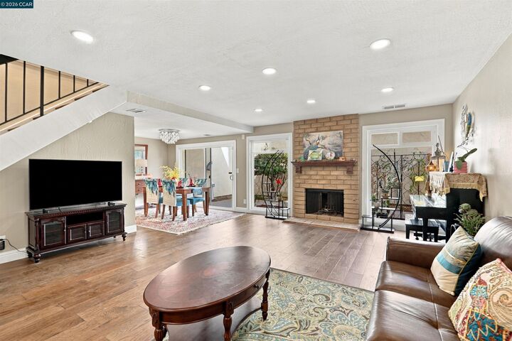 Property Photo:  1646 Candelero Ct  CA 94598 