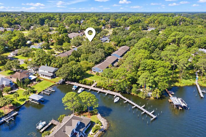 Property Photo:  1801 Valparaiso Boulevard  FL 32578 