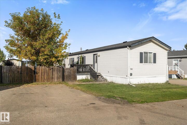 Property Photo:  701 53222 Range Road 272  AB T7X 3P9 