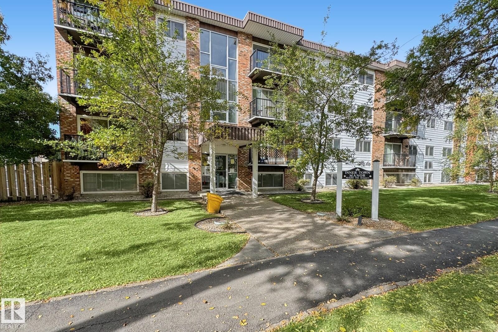 Property Photo:  10320 113 Street NW 304  AB T5K 1P6 