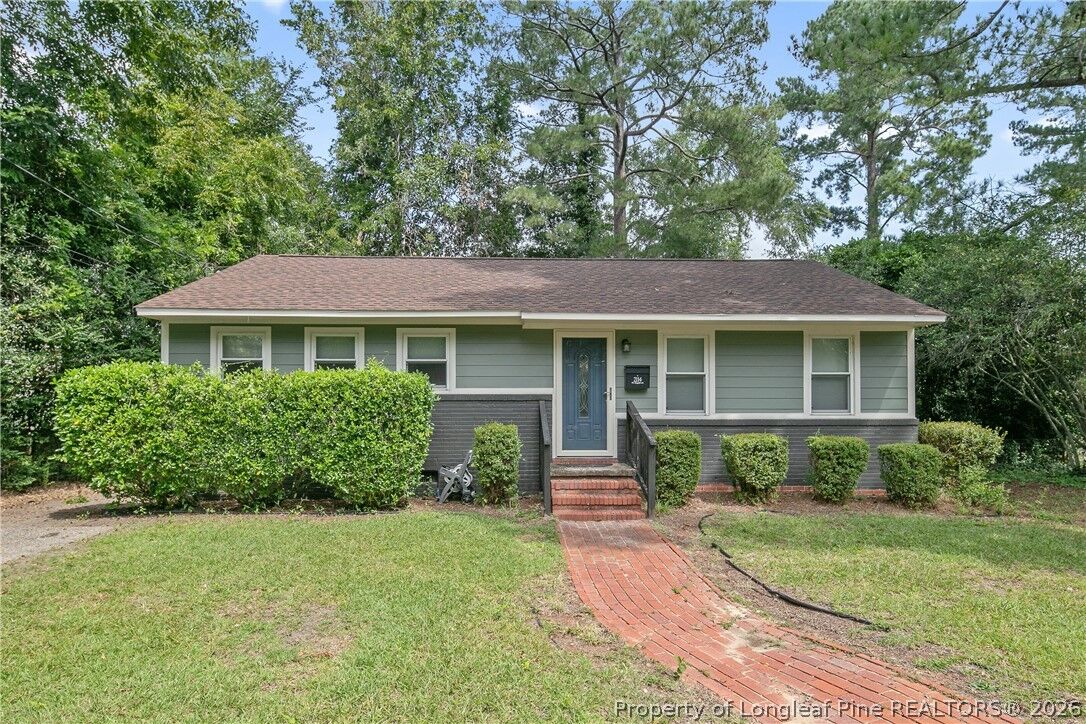 Property Photo:  2114 Rock Avenue  NC 28303 