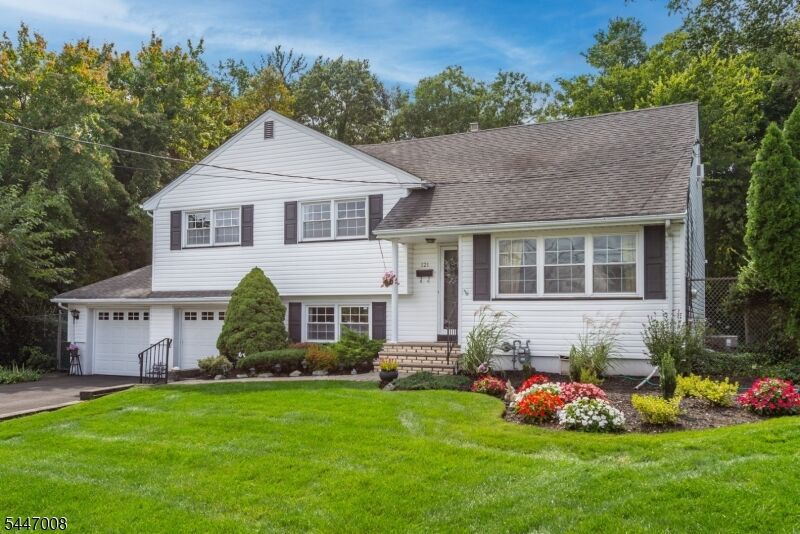 Property Photo:  121 Bender Dr  NJ 07013 