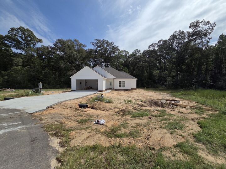 Property Photo:  23 Sandhill Oak  MS 39402 