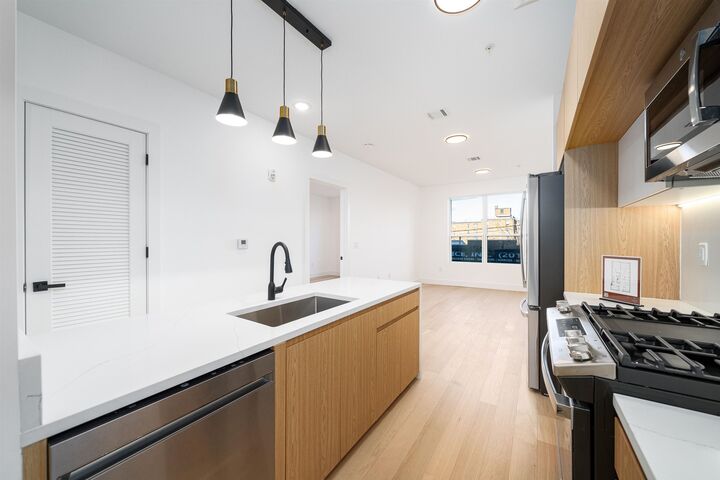 Property Photo:  649 38th St 211  NJ 07086 