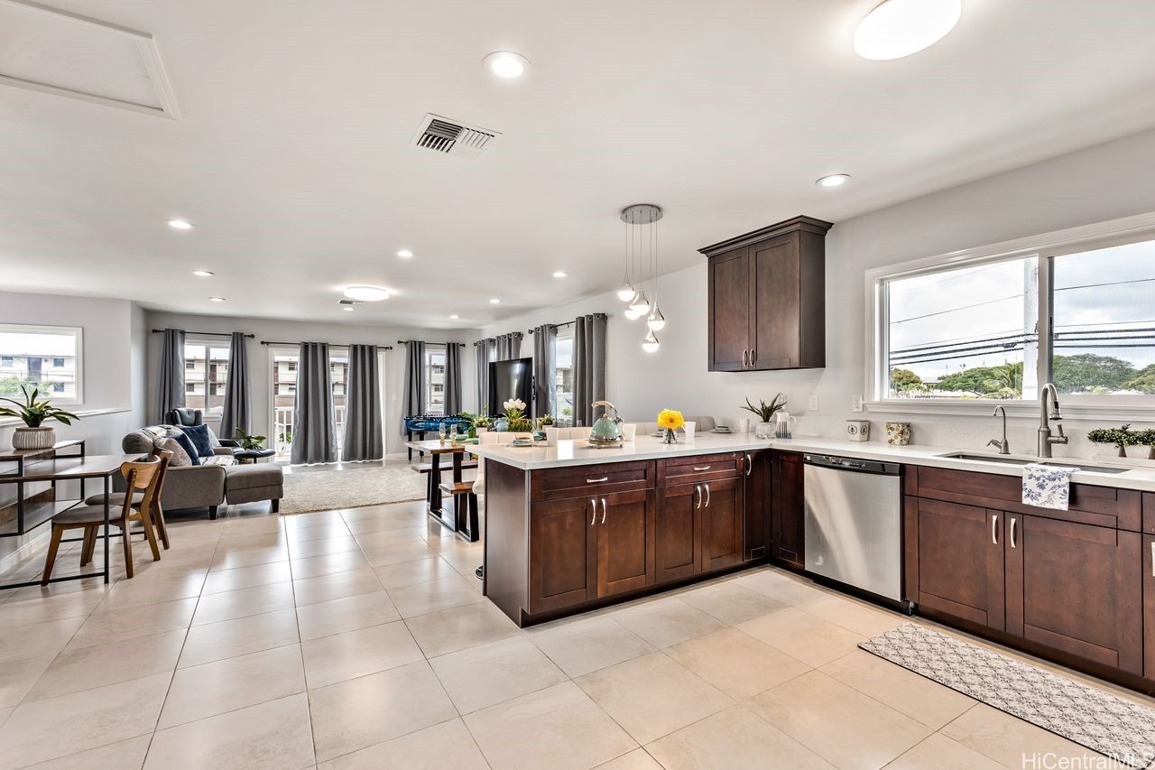 Property Photo:  91-837 Moneha Place  HI 96706 