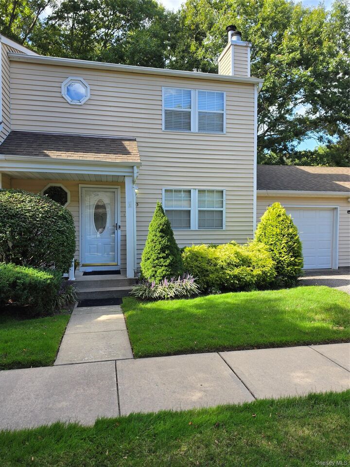 Property Photo:  53 Hancock Commons  NY 11980 