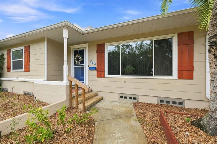 Property Photo:  443 Park Street N  FL 33710 