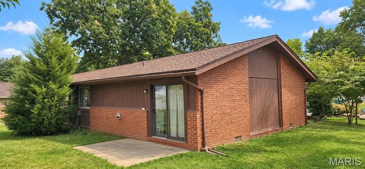 Property Photo:  9 Concord Drive  IL 62260 
