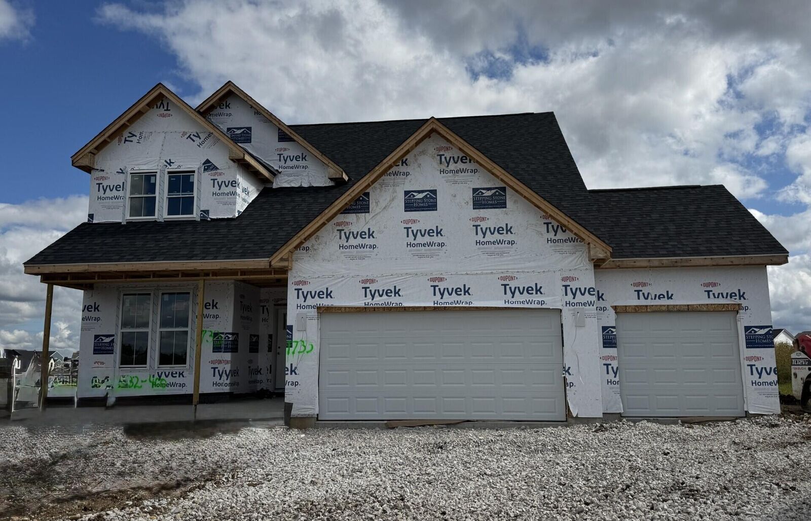 Property Photo:  1733 Switchgrass St  WI 53066 