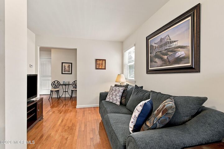 Property Photo:  15 Farragut Avenue  NJ 08752 