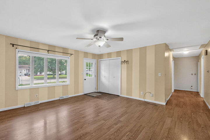 Property Photo:  311 George Street  IL 60178 