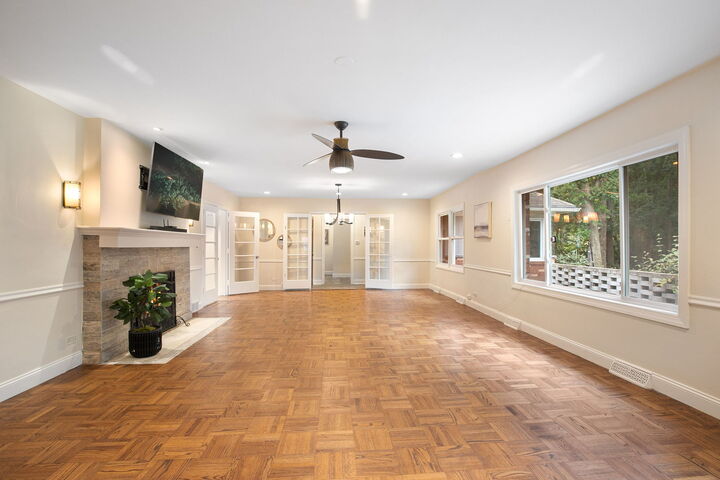 Property Photo:  1433 Fulton Avenue  IL 60096 