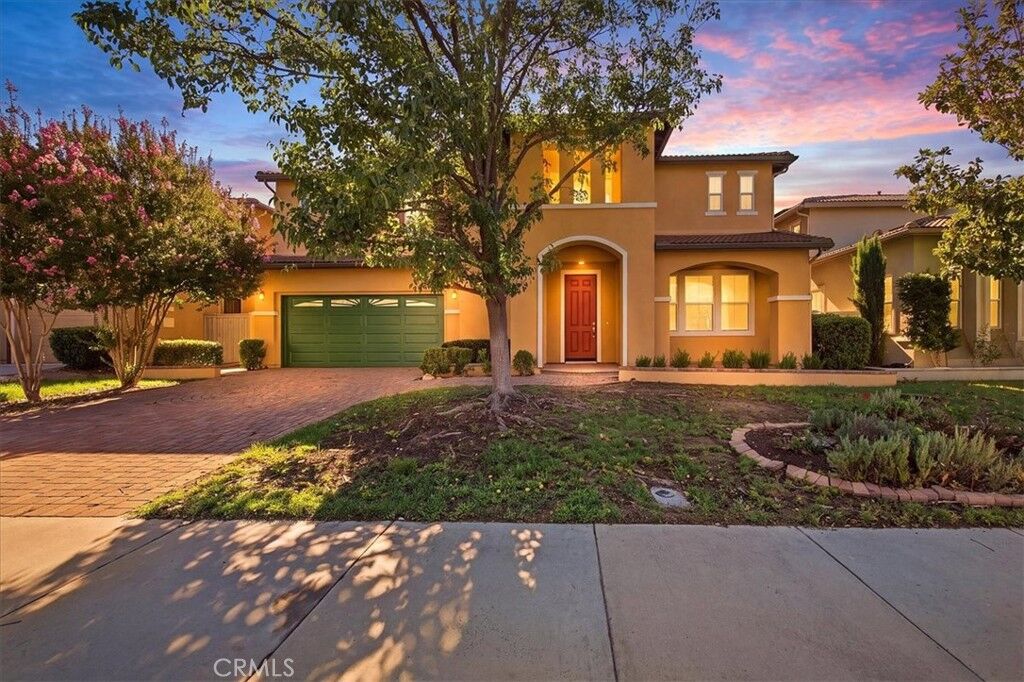Property Photo:  46412 Kohinoor  CA 92592 