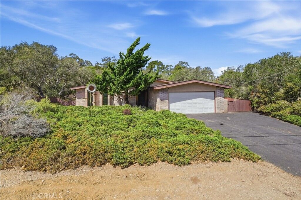Property Photo:  1160 Bayview Heights Drive  CA 93402 