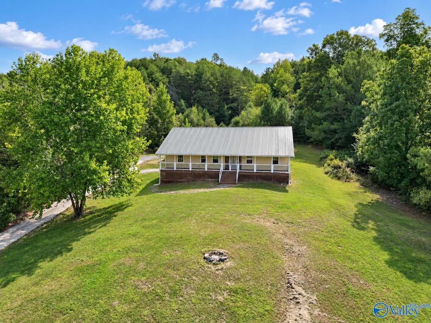 Property Photo: 42836 US Highway 11 AL 35989