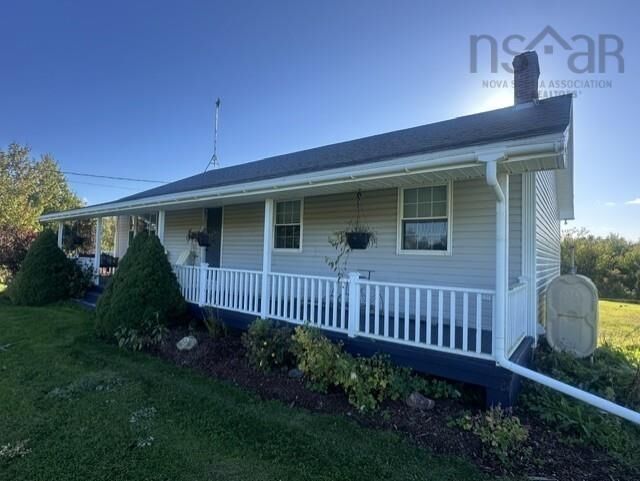 Property Photo:  29 Robertson Road  NS B0K 1G0 