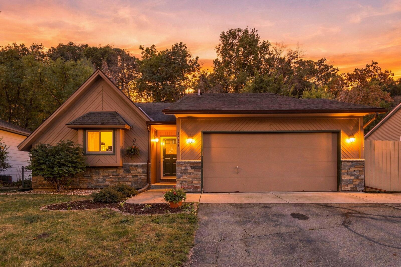 Property Photo: 4093 W 131st Street MN 55378