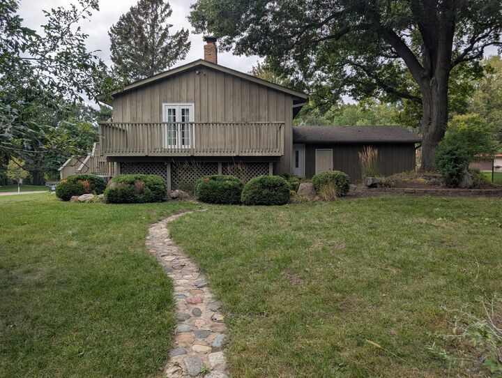 Property Photo: 104 Sweetwater Drive MN 55124