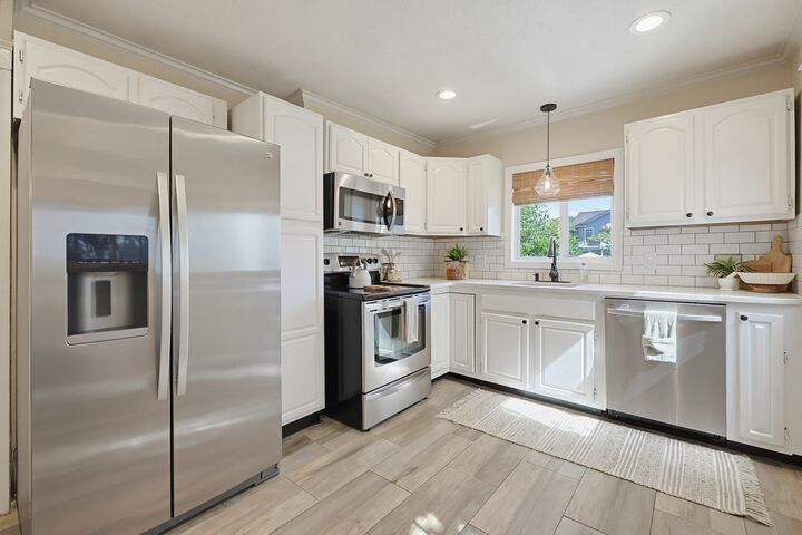 Property Photo: 49 Katherine Rd MA 02180