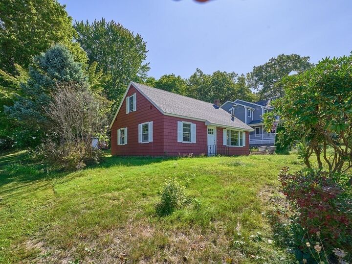 Property Photo: 11 West St MA 01519