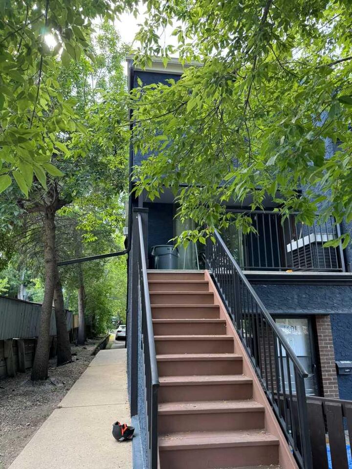 Property Photo:  1605 16 Avenue SW 207  AB T3C 1A2 