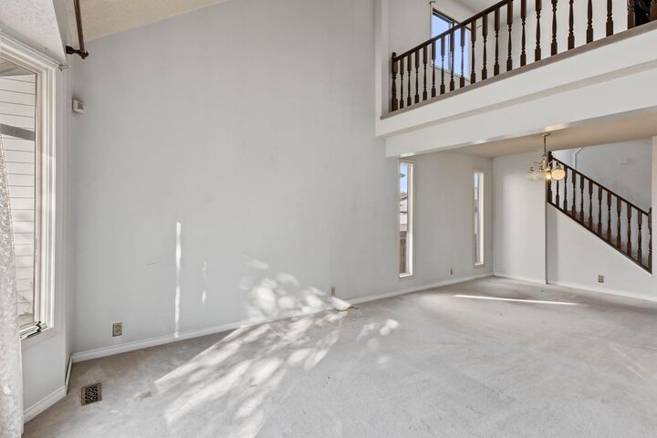 Property Photo:  1272 Berkley Drive NW  AB T3K 1S9 